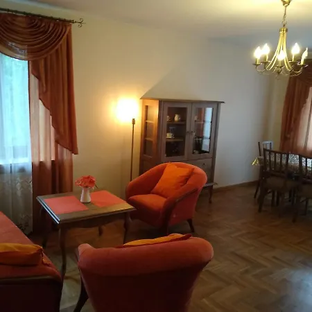 Marzen Plaza Zalew I شاليه Jedlnia-Letnisko