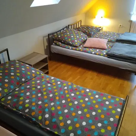 Marzen Plaza Zalew I شاليه Jedlnia-Letnisko