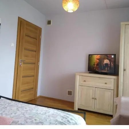 Marzen Plaza Zalew I شاليه *